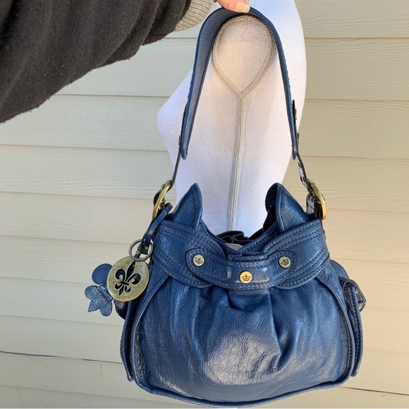 SALE!!! GIANNI BINI Bag, Beautifully designed with Fleur de Leis Tags, Lining - Picture 2 of 6